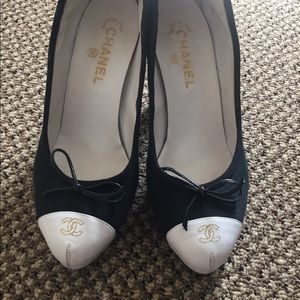 Chanel shoes 39.5